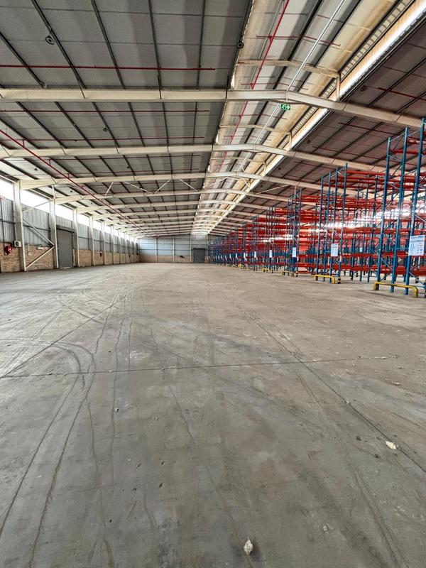 To Let commercial Property for Rent in Struandale Industrial Eastern Cape